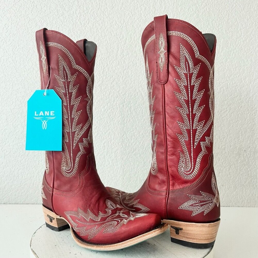 Lane Women's Red Heeled Boots (NEW IN BOX!!)